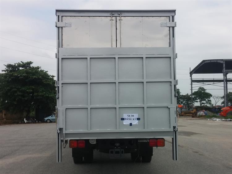 Xe tải thùng 9,4 tấn Hino 5
